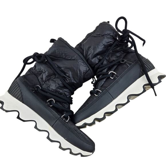 Sorel Kinetic Snow Boots Womens 9 Black White Lace Up Comfort Winter Gorpcore - Picture 11 of 13